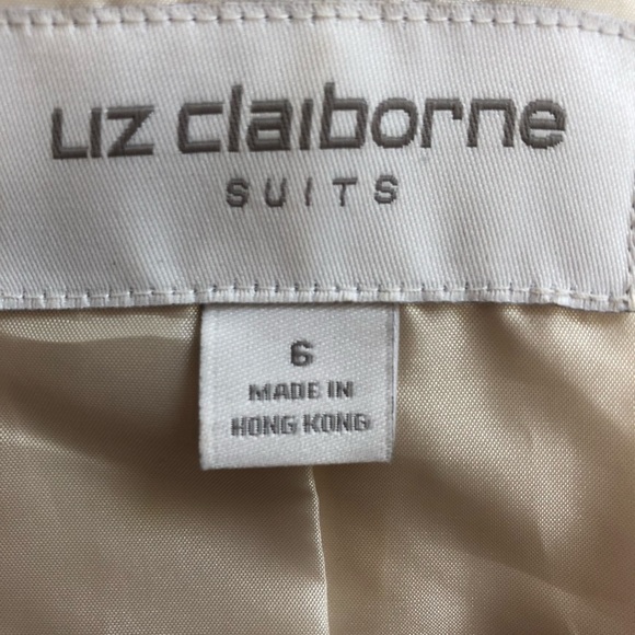 Liz Claiborne vintage floral suit size 6 - Picture 6 of 8
